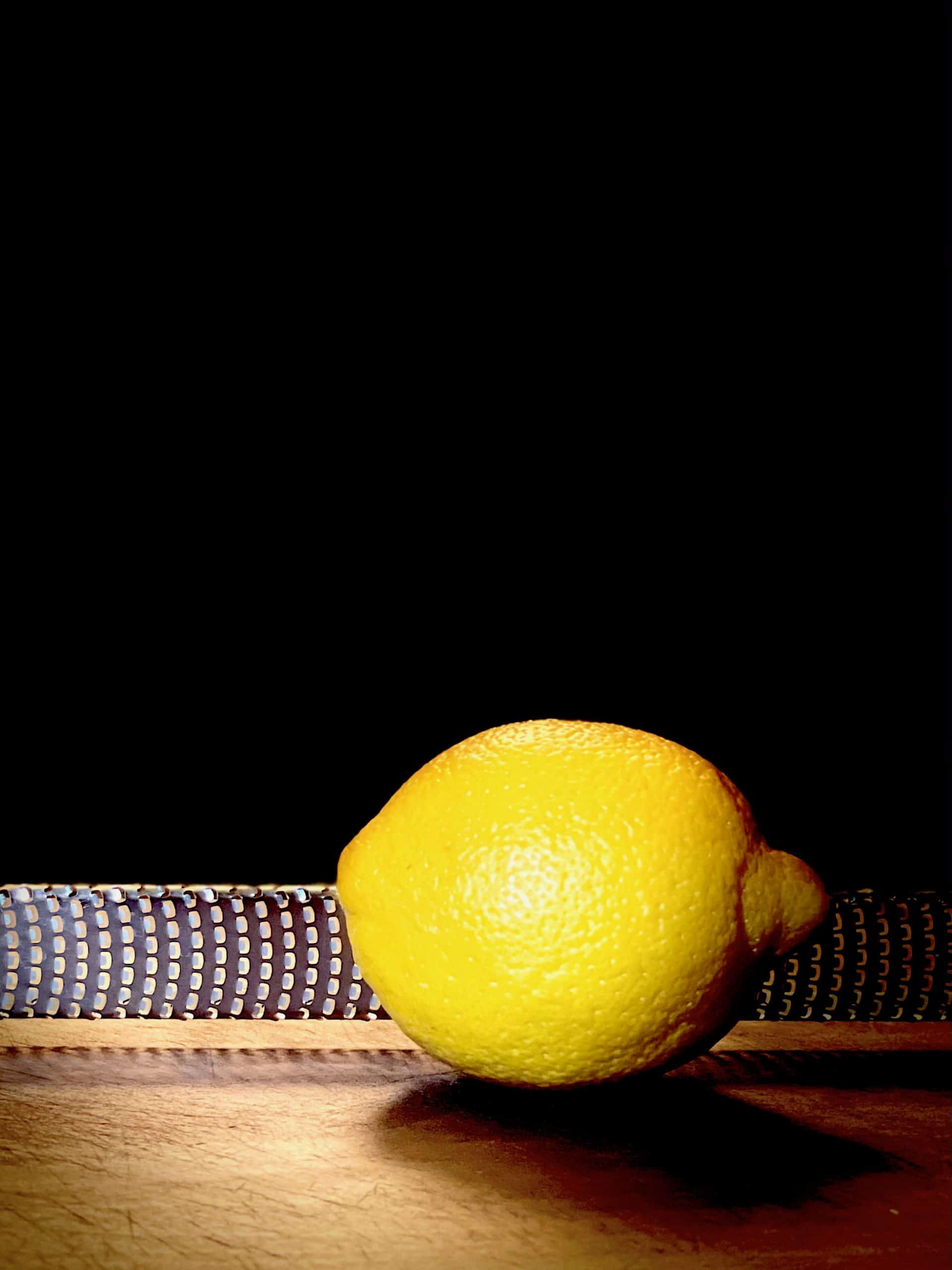 Lemon w zester dark